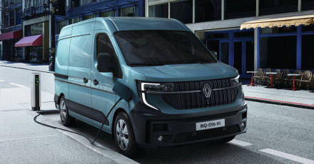 LCB 425t Renault Master E Tech v2